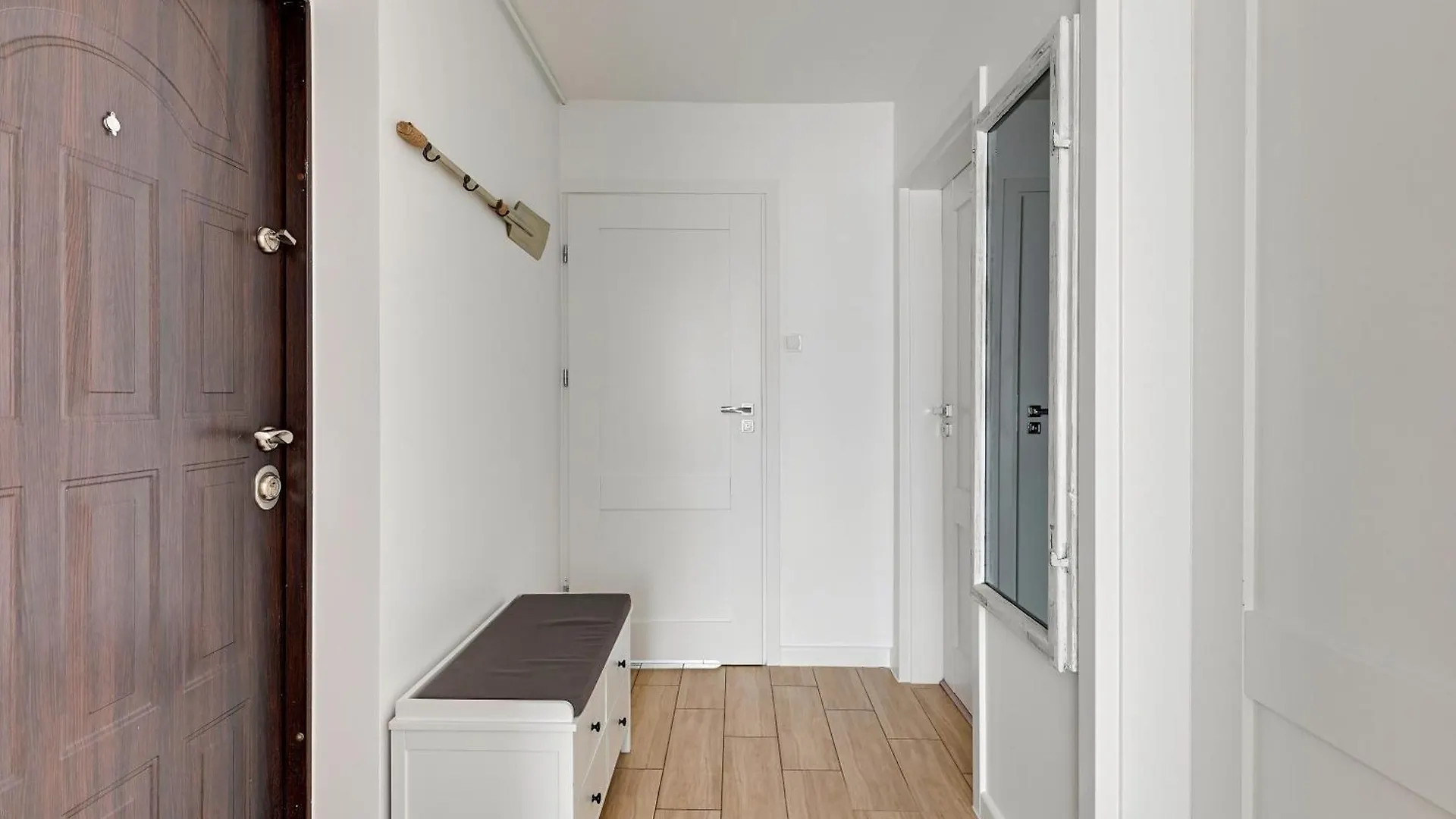 Dom & House - Apartments Old Town Siennicka Gdansk 0*,  Poland